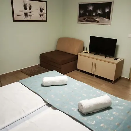 Valentina Apartman *