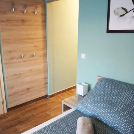 Valentina Apartman *